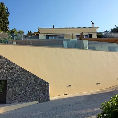 Casa Del Mar Apartment